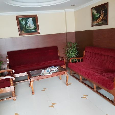 Hotel The Samrat Thiruvananthapuram Ngoại thất bức ảnh
